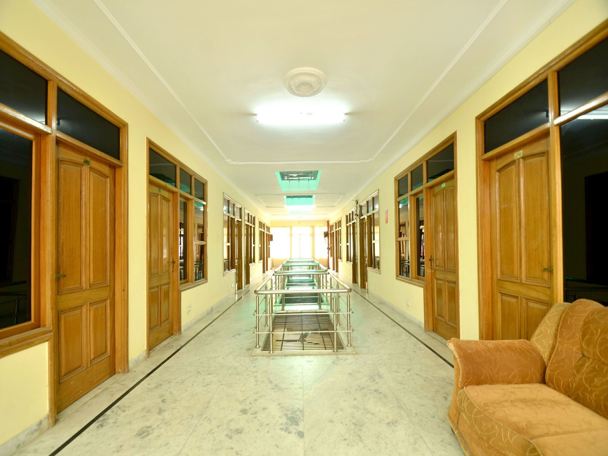 OYO 6463 Hotel Dove Chandīgarh Buitenkant foto