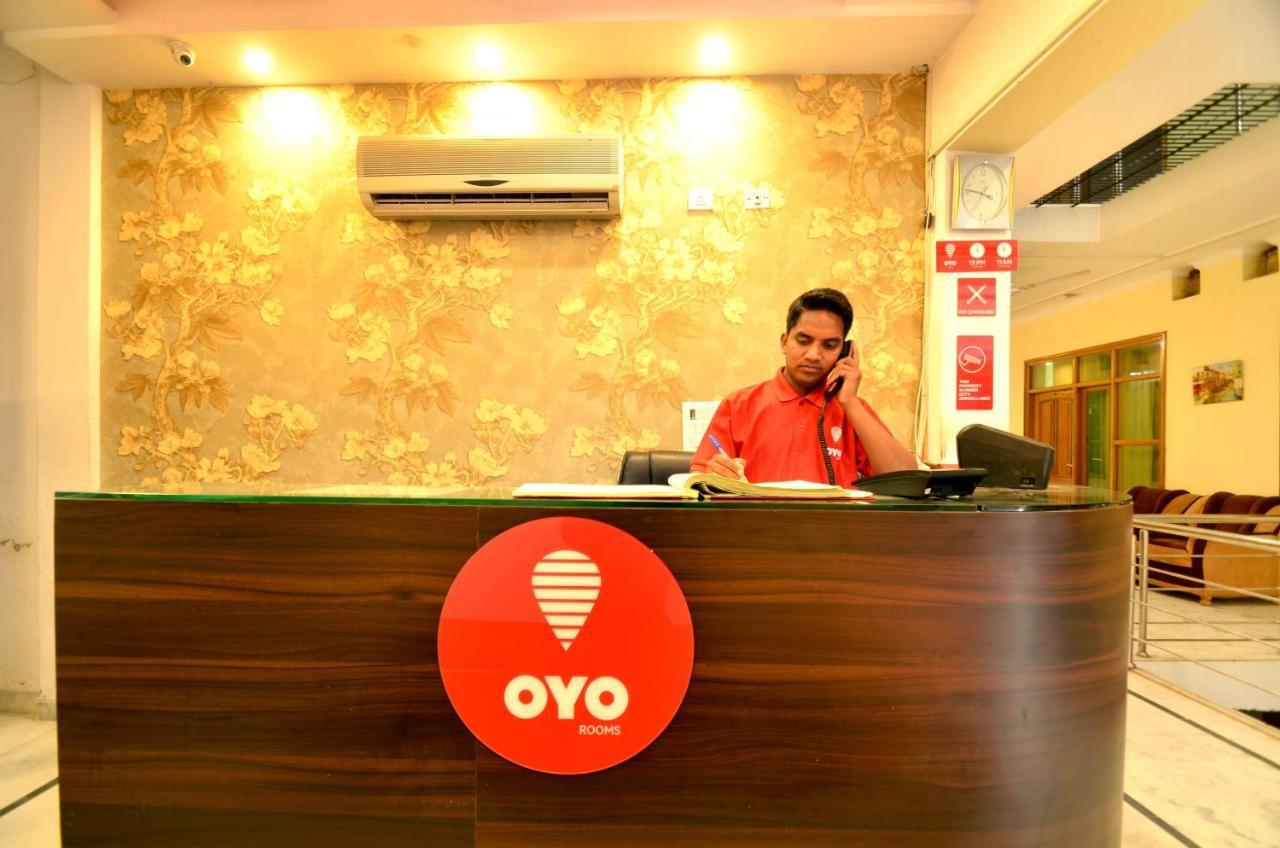 OYO 6463 Hotel Dove Chandīgarh Buitenkant foto
